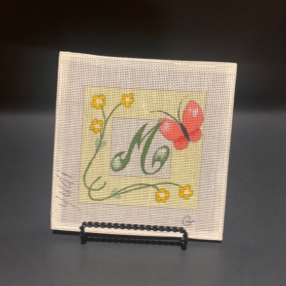 Vintage YUDI Letter M Alphabet Hand-painted Butterfly Daisy Needlepoint Canvas - Picture 1 of 2